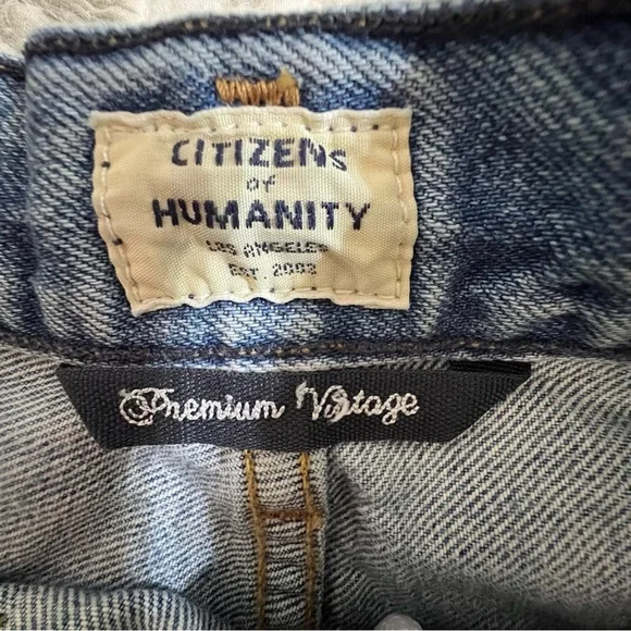Citizens of Humanity Shorts Kamila Patch Pockets in excellent condition size 25 - Picture 8 of 9